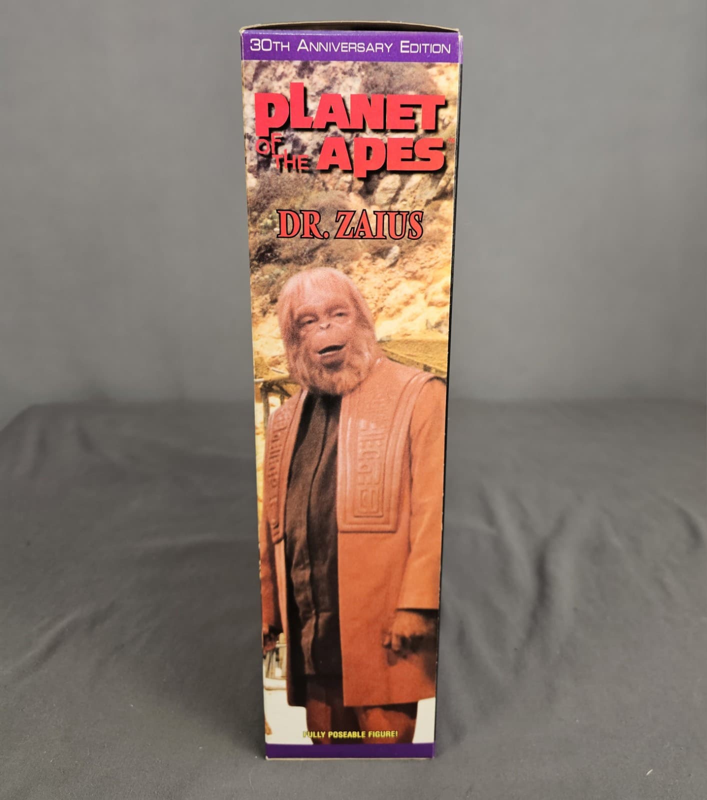 1998 HASBRO Signature Series PLANET OF THE APES 12" Inch DR. ZAIUS Kenner Figure - Thumbnail 3