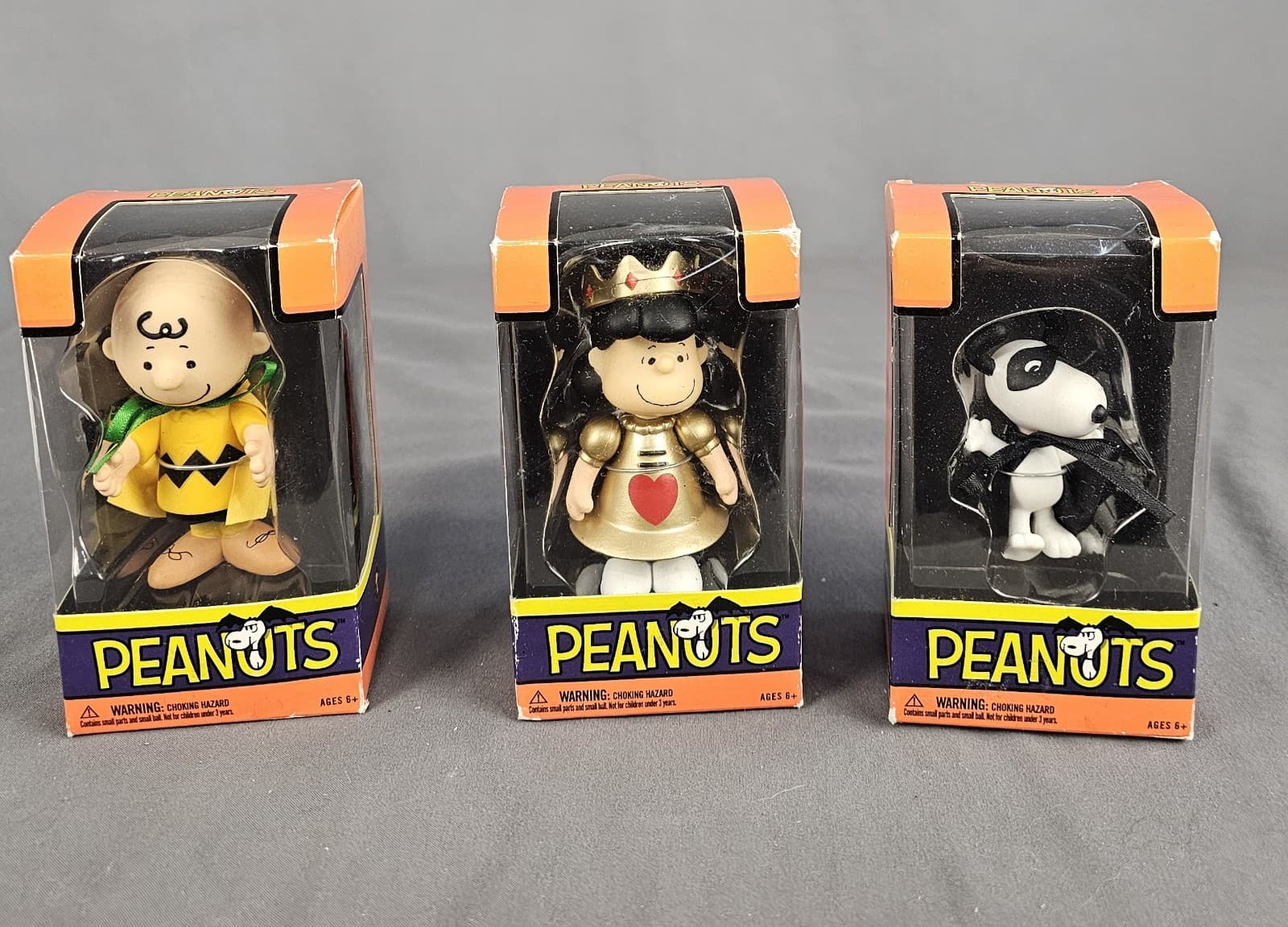 2013 Peanuts Lucy Queen of Hearts Charlie Brown Superhero Snoopy Masked Marvel