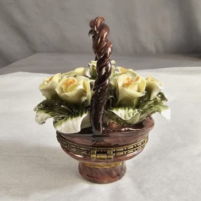 Porcelain Floral Basket Trinket Box with Hinged Lid 3.5" Tall - Thumbnail 6