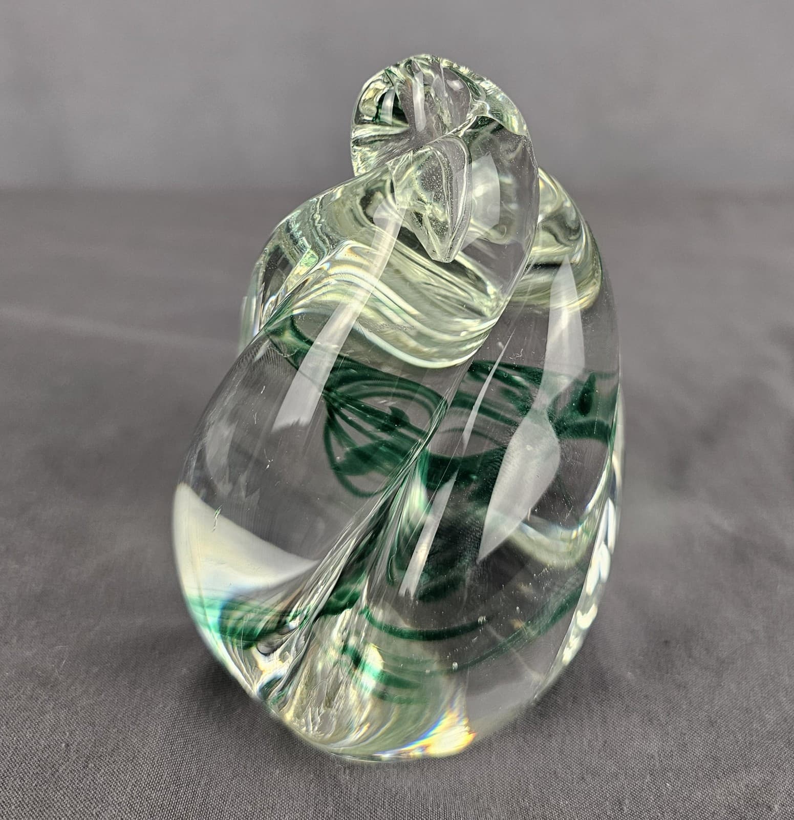 Art Glass Paperweight Gentle Glass WV Egg Shaped Swirl 4" Tall Green - Thumbnail 6