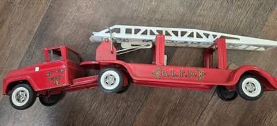 Vintage 1950s Buddy L BLFD #3 Pressed Steel Extension Ladder Fire Truck 26"