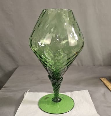 Vintage Italian Green Hand blown Art Glass Vase 11.5" Tall