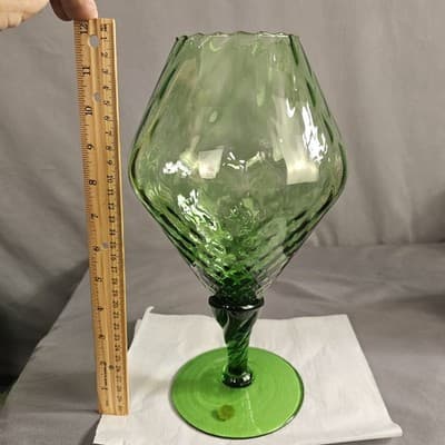 Vintage Italian Green Hand blown Art Glass Vase 11.5" Tall - Thumbnail 6