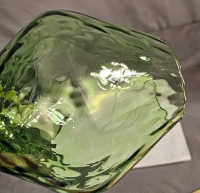 Vintage Italian Green Hand blown Art Glass Vase 11.5" Tall - Thumbnail 9