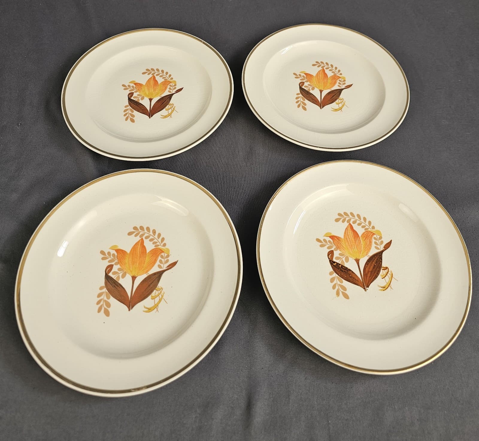 Vintage Bakelite Modern Tulip by Harker Set of 4 - 6.25" Bread Plates