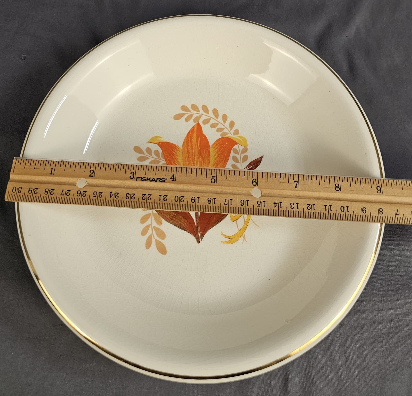 Vintage Bakelite Modern Tulip by Harker Bowl 9" Diameter - Thumbnail 6
