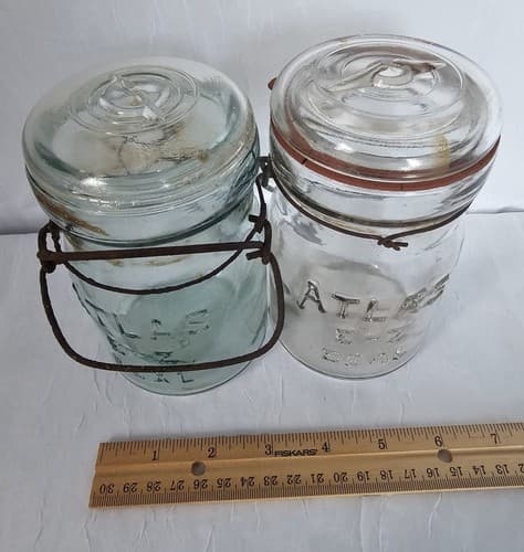 ATLAS E - Z SEAL CLEAR and Green PINT FRUIT JAR WITH GLASS LID & WIRE BAIL set 2 - Thumbnail 8