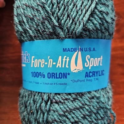 Yarns Brunswick Fore-N-Aft Sport Green Ragg Acrylic 50gr, 175yds US5 - Thumbnail 2