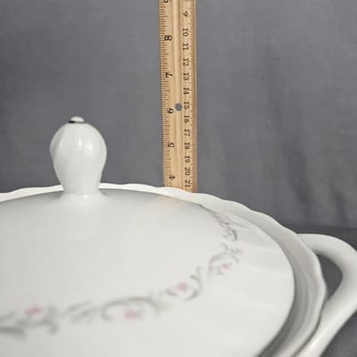 Royal Swirl Casserole Vegetable Serving Covered Bowl Dish Handles 8.5" VTG Fine - Thumbnail 10