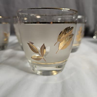 Vintage MCM Libbey Frosted Low Ball Rocks Glasses Gold Leaf Leaves Set of 5, 8oz - Thumbnail 2