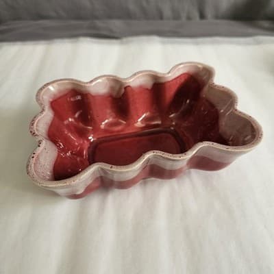 Vintage USA Planter R-3 Pink & Red Art Pottery Drip Pattern 6.5" x 4.5", 2" Tall - Thumbnail 2