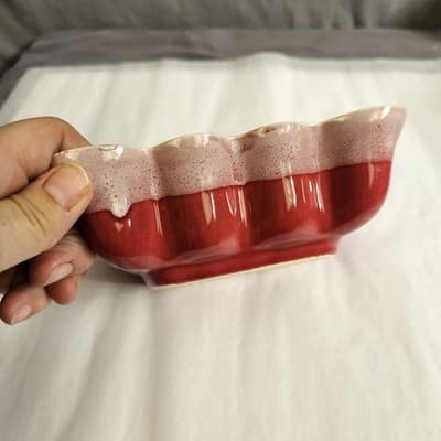 Vintage USA Planter R-3 Pink & Red Art Pottery Drip Pattern 6.5" x 4.5", 2" Tall - Thumbnail 3