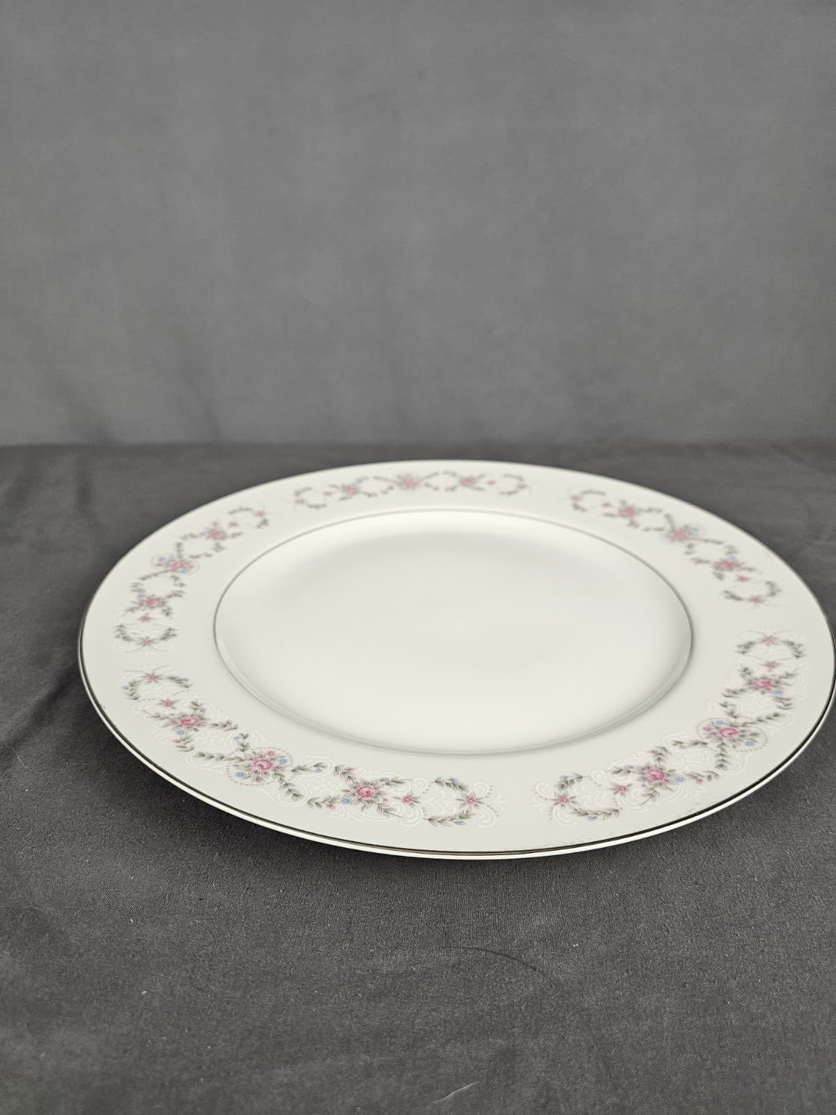 Fine China of Japan Fairlawn 6511 12” Round Platter Porsalane Excellent Cond. - Thumbnail 2