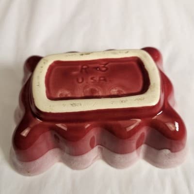 Vintage USA Planter R-3 Pink & Red Art Pottery Drip Pattern 6.5" x 4.5", 2" Tall - Thumbnail 4