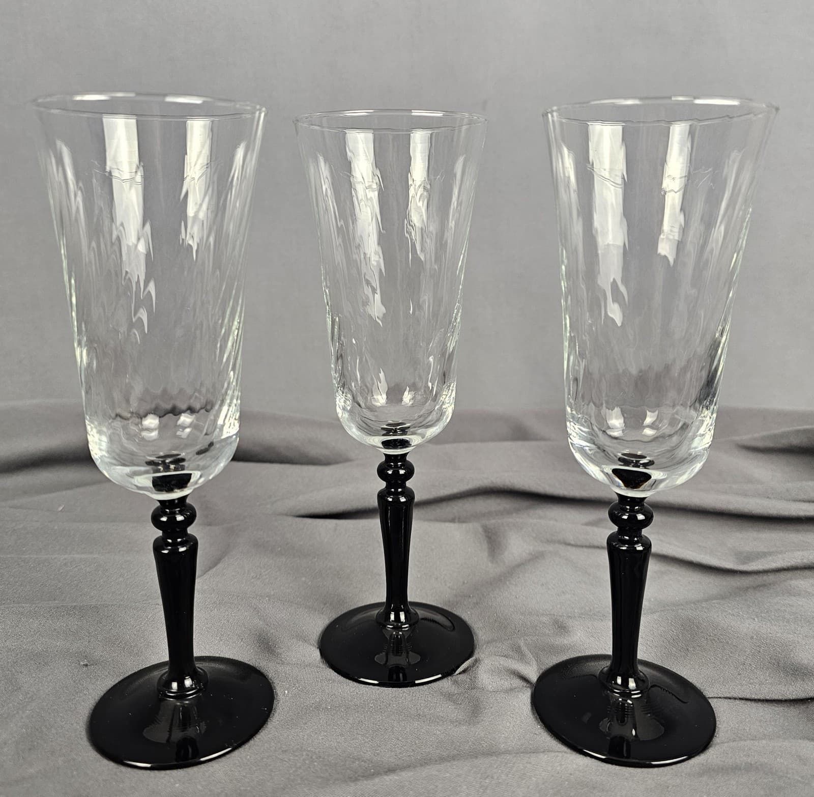 Set 3 Luminarc Black Stem Optic Swirl Champagne Flutes Glasses Vintage France 7”