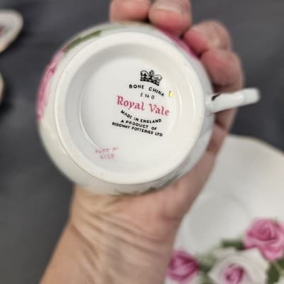 VTG Royal Vale England Tea Cup & Saucer With Roses Flowers Ridgeway Potteries - Thumbnail 8