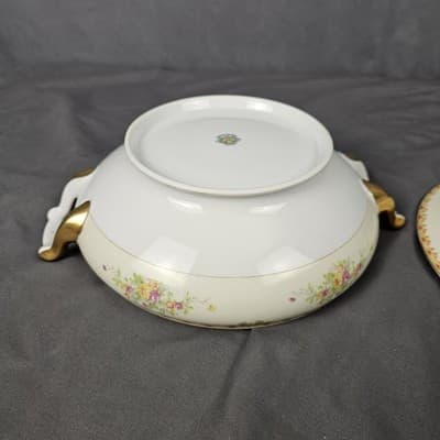 Nortake Covered Serving Bowl & Lid Veg Soup Japan M-Mark Floral Spray Red & Gold - Thumbnail 10