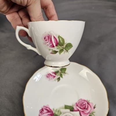 VTG Royal Vale England Tea Cup & Saucer With Roses Flowers Ridgeway Potteries - Thumbnail 7