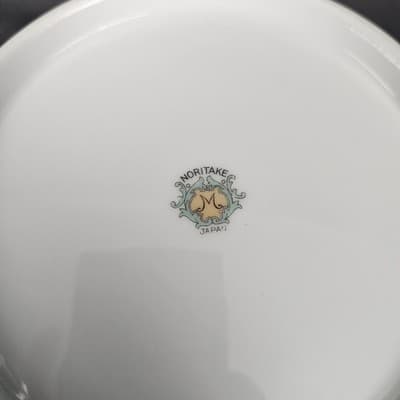 Nortake Covered Serving Bowl & Lid Veg Soup Japan M-Mark Floral Spray Red & Gold - Thumbnail 12