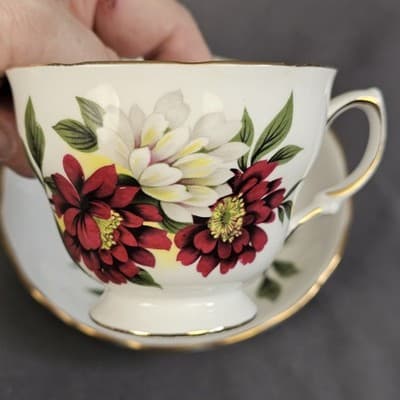 Vintage Royal Vale England Tea Cup & Saucer With Flowers Ridgeway Potteries LTD - Thumbnail 5