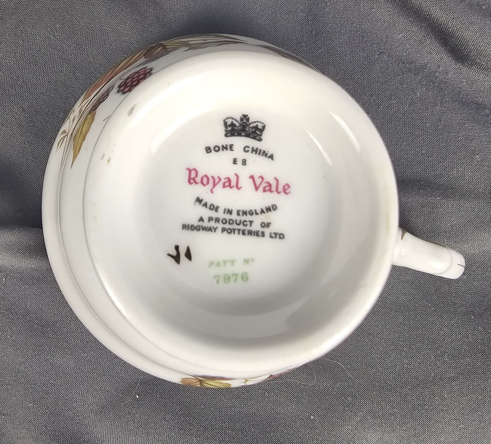 Royal Vale Bone China Black Berries Tea Cup and Saucer Pattern 7976 - Thumbnail 9