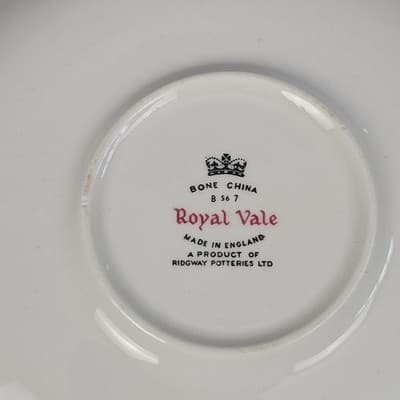 Vintage Royal Vale England Tea Cup & Saucer Flowers Ridgeway Potteries LTD - Thumbnail 6