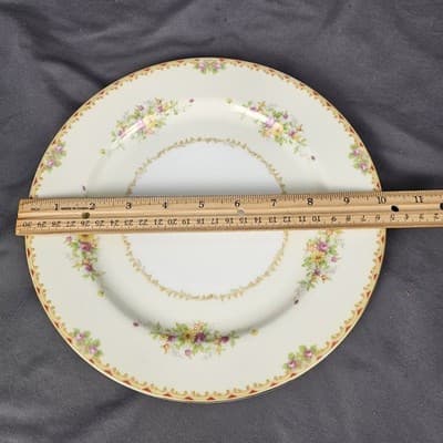 Nortake 10" Dinner Plates Japan M-Mark Floral Spray Red & Gold Scroll Set of 2 - Thumbnail 2