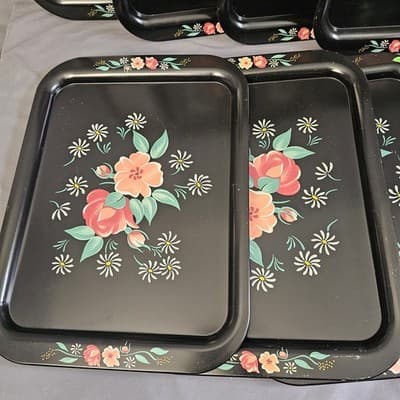 (8) 1950s Toleware Floral Flowers Large Metal TV Tray 14.5"x10.75 " - Thumbnail 5