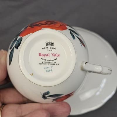 Vintage Royal Vale England Tea Cup & Saucer With Flowers Ridgeway Potteries LTD - Thumbnail 8