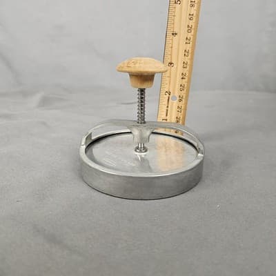 Vintage Androck Aluminum Spring Punch Biscuit Cookie Cutter Wood Knob Handle - Thumbnail 9