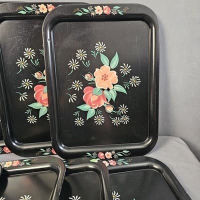 (8) 1950s Toleware Floral Flowers Large Metal TV Tray 14.5"x10.75 " - Thumbnail 3