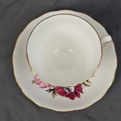 Vintage Royal Vale England Tea Cup & Saucer With Flowers Ridgeway Potteries LTD - Thumbnail 3