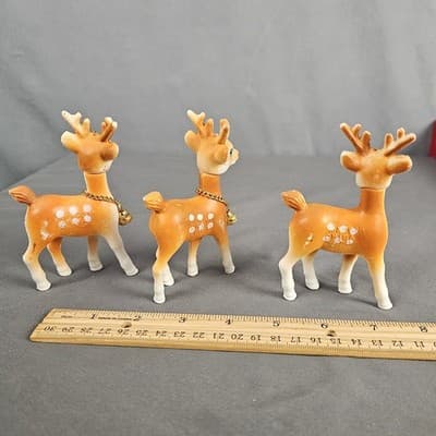 Vintage Plastic Reindeer Deer Christmas Decor Swivel Head Set 3 Bells - Thumbnail 6