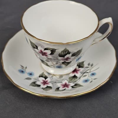 Vintage Royal Vale England Tea Cup & Saucer With Flowers Ridgeway Potteries LTD - Thumbnail 2