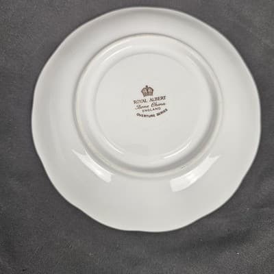 Royal Albert Overture Series Tea Cup & Saucer Bone China England Gold Filligree - Thumbnail 6