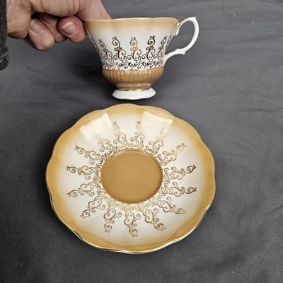 Royal Albert Overture Series Tea Cup & Saucer Bone China England Gold Filligree - Thumbnail 4