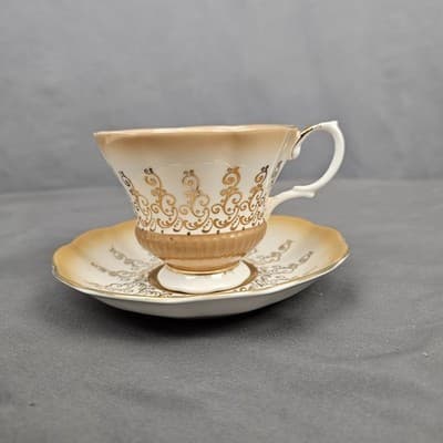 Royal Albert Overture Series Tea Cup & Saucer Bone China England Gold Filligree - Thumbnail 2