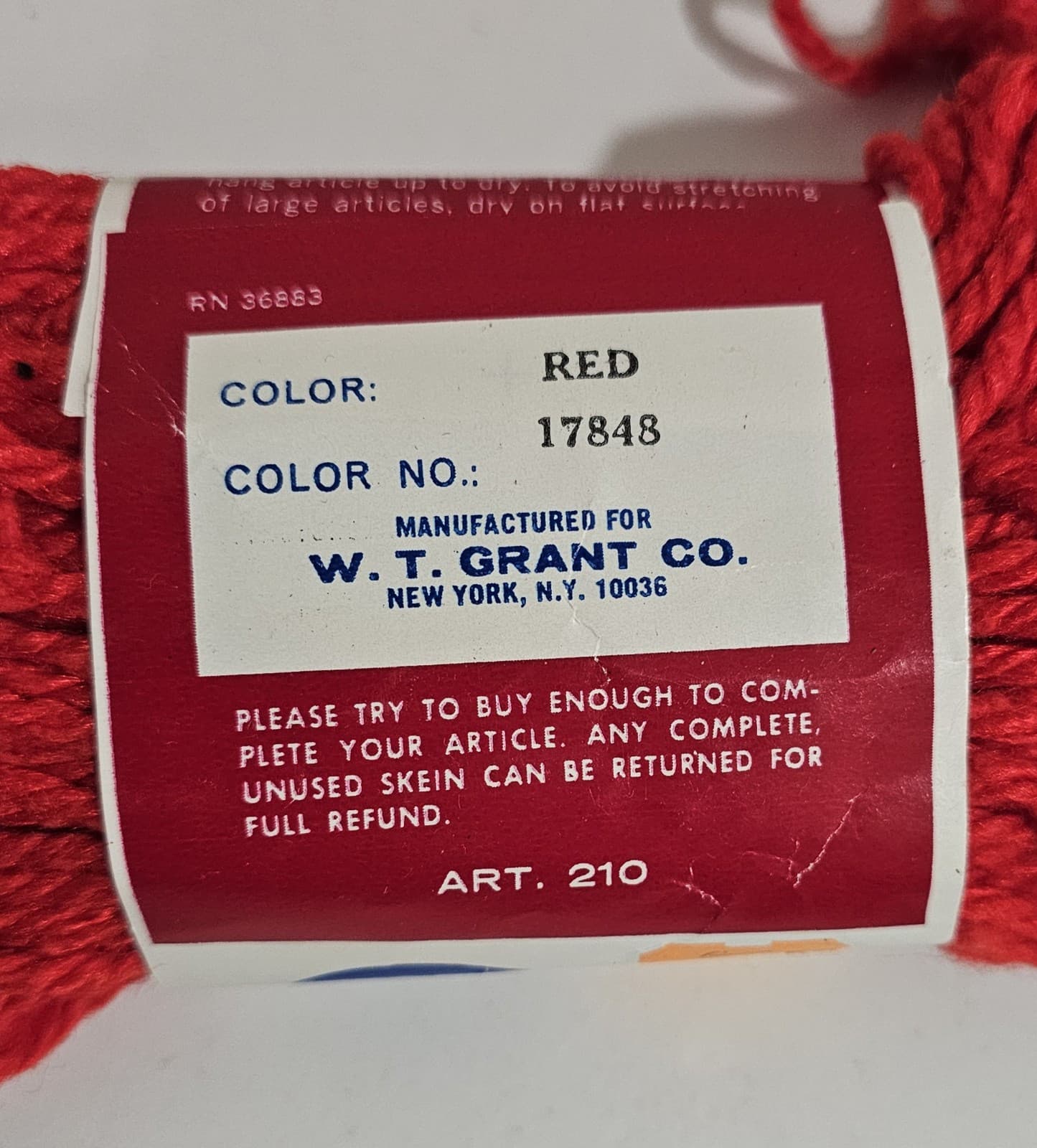 Grants Heavy Rug Yarn Red 1 Skein Rayon Cotton 2.5 oz 70 Yards - Thumbnail 3