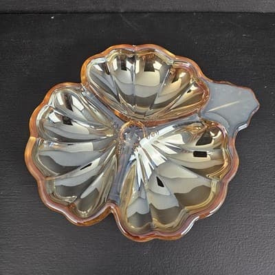Vintage Marigold Carnival Glass Candy Dish – Clover Design - Thumbnail 2