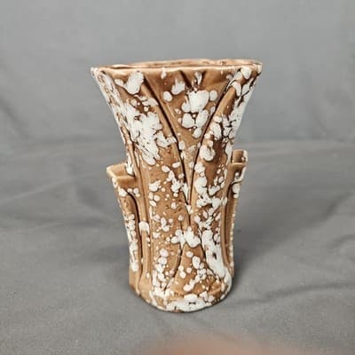 Mid Century Handled Vase Brown & White 5.5" Tall Retro - Thumbnail 2