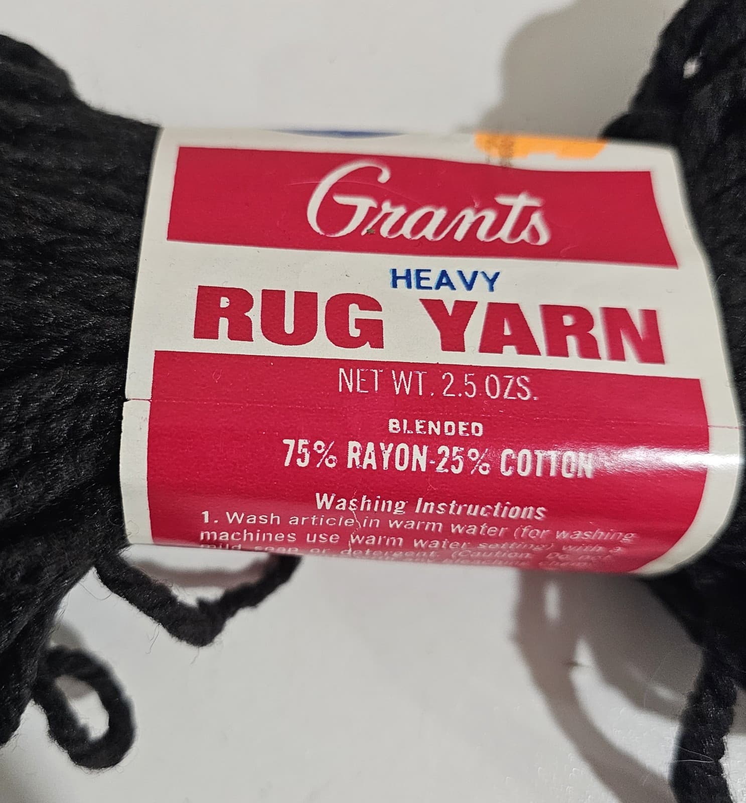 Grants Heavy Rug Yarn Black 1 Skein Rayon Cotton 2.5 oz 70 Yards - Thumbnail 2