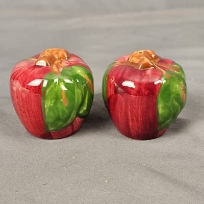Vintage Franciscan Apple Pattern Dinnerware Salt & Pepper Shakers Set No Stopper