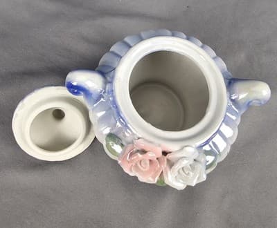 Vintage Porcelain Rose Jewelry Dish with Lid 4" tall - Thumbnail 4