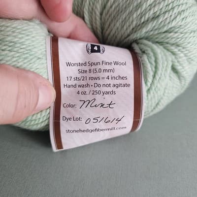 Shepherd's Wool Stonehedge Fiber Yarn Mint Worsted Spun Fine Wool 4oz, 250yd USA - Thumbnail 3