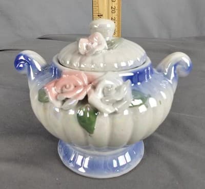 Vintage Porcelain Rose Jewelry Dish with Lid 4" tall - Thumbnail 7