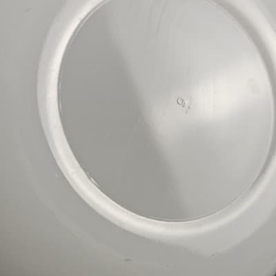 Milk Glass Mixing Bowl With Beautiful Detailed Work 10.5"x4" tall Covered Wagon - Thumbnail 7