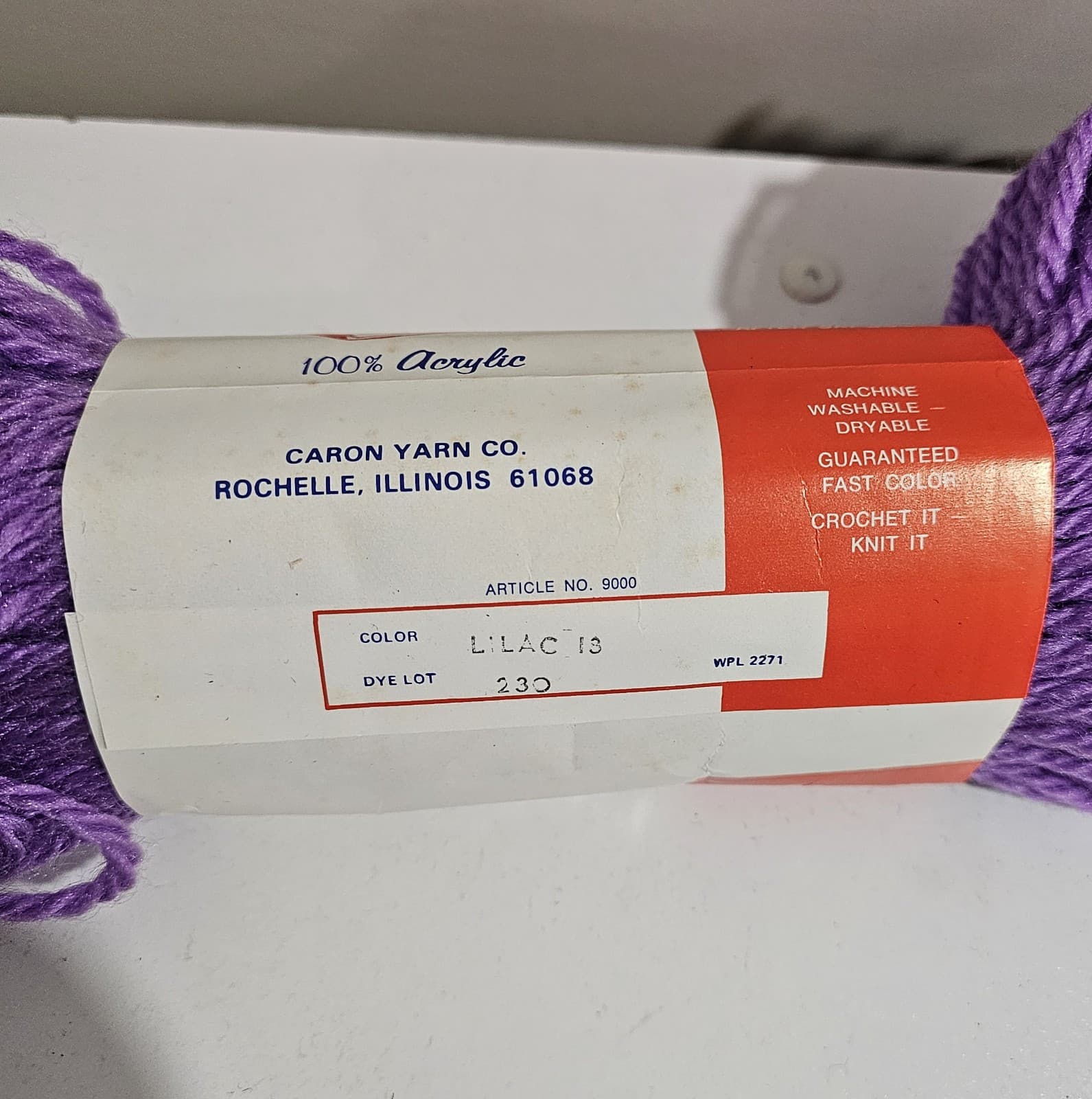 Magic Carpet 100% Acrylic Rug Yarn 140Yd Lilac - Thumbnail 4