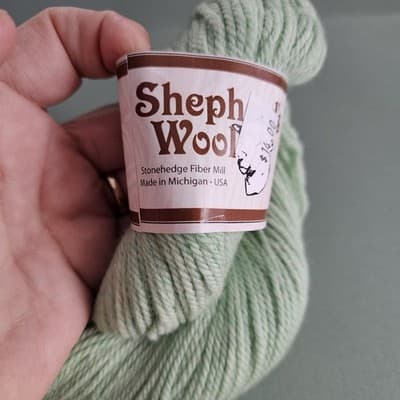 Shepherd's Wool Stonehedge Fiber Yarn Mint Worsted Spun Fine Wool 4oz, 250yd USA - Thumbnail 2