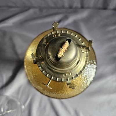 Vintage Amber Glass Oil Lamp with Hurricane Chimney 18.5” Tall Working - Thumbnail 4