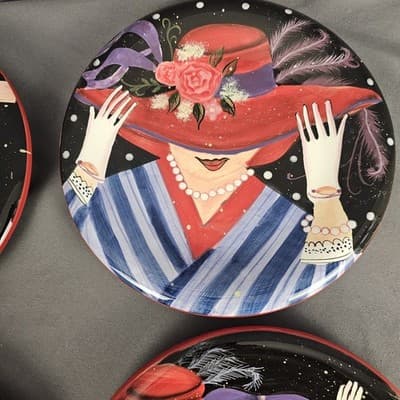 Set of 4 RED HAT SOCIETY SUSAN WINGET Certified International 8" Salad Plates - Thumbnail 3